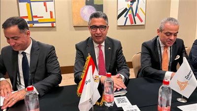 وزير التموين يلتقي مع ممثلي كبرى الشركات الروسية العاملة في مجال الحبوب