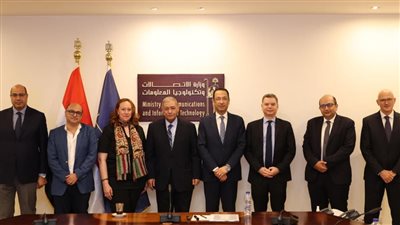 وزير الاتصالات يلتقي شعبة الاقتصاد الرقمي 