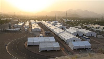 خيام مقاومة للاشتعال والمياه بالمشاعر المقدسة