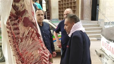 ضبط 235 كيلو لحوم فاسدة ومجهولة المصدر بالشرقية 