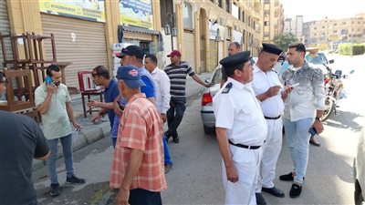 حملات مكثفة بالعاشر من رمضان لإزالة الإشغالات واستعادة الانضباط الحضاري