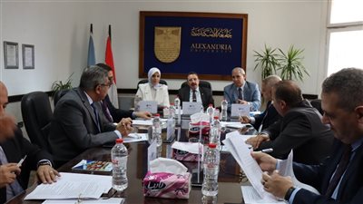 جامعة الإسكندرية تتجه لتعزيز الاستثمار المبتكر وتأسيس شركات لدعم البحث العلمي والتنمية