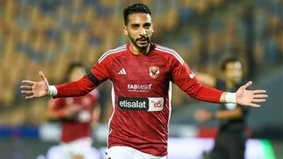 الأهلي يرفض التفريط في كريم فؤاد