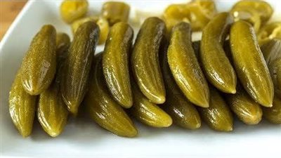 الخيار نجم مائدة العيد.. فوائد صحية وطرق شهية لتخليله بجانب الفتة