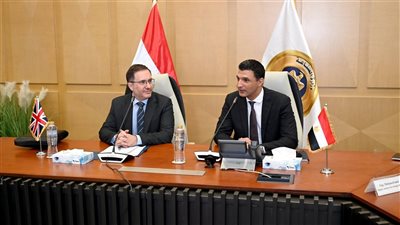 الصناعة تستضيف مائدة مستديرة للشركات البريطانية العاملة في مصر 