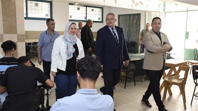 نائب رئيس جامعة عين شمس يشدد على سرعة إعلان نتائج نهاية العام 