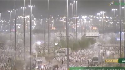 حجاج بيت الله يستقرون في مشعر مزدلفة (شاهد)