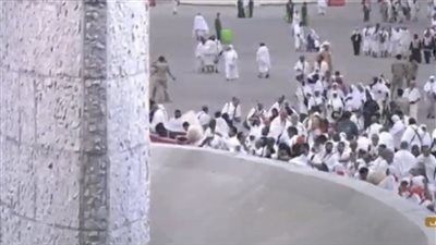 توافد حجاج بيت الله إلى منشآت رمي الجمرات لاستكمال مناسكهم (شاهد)