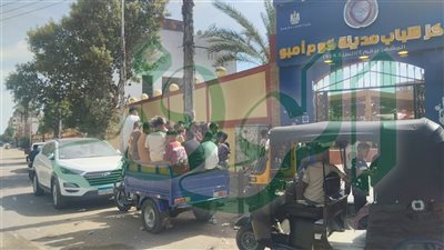 أطفال كوم أمبو يصنعون البهجة احتفالا بعيد الأضحي المبارك