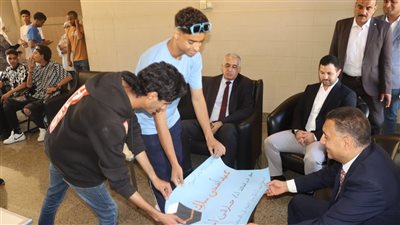 محافظ القليوبية يشارك أبناء دار 