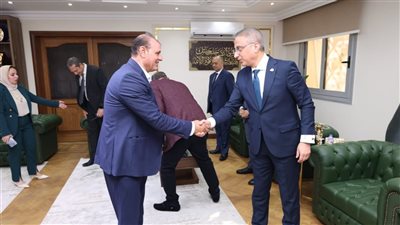 محافظ الجيزة يلتقى وفود التنفيذيين للتهنئة بعيد الأضحى المبارك