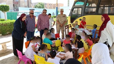 المسئولون يشاركون أبناء دور الرعاية فرحة عيد الأضحى المبارك