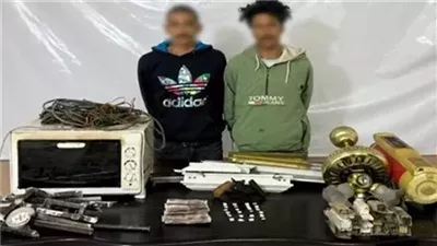 سقوط عصابة الاتجار بالمواد المخدرة وسرقة محلات الخردة بالقاهرة في قبضة الأمن 