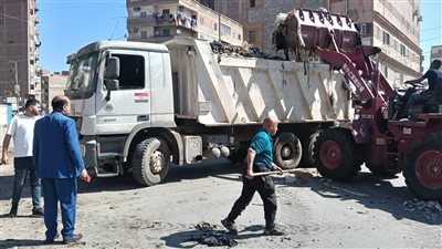  رفع 1100 طن مخلفات وإزالة 17 بؤرة قمامة بمراكز الغربية