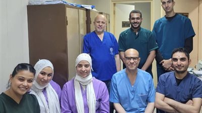 قسم القلب بجامعة قناة السويس ينجح في تدخل قسطري بالغ الدقة لإنقاذ مريضة 