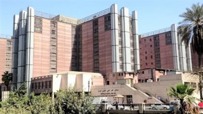 أمين لجنة المتاحف بقصر العيني: نجيب محفوظ كان طبيب الملك وعاش بسيطًا