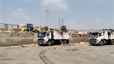  رفع 600 طن مخلفات وإنهاء التراكمات بالمحطة الوسيطة بكفر الدوار