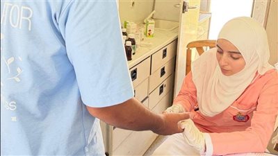 القوافل العلاجية بالجيزة تواصل تقديم خدماتها المجانية بمنتزه زد بارك خلال عيد الأضحى 