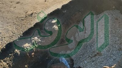 هبوط أرضي مفاجئ يعوق الحركة المرورية بقرية العتمور مستجد بكوم أمبو