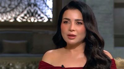 نجاة بمعجزة إلهية.. مي عز الدين تروي كواليس أزمتها الصحية الخطيرة 