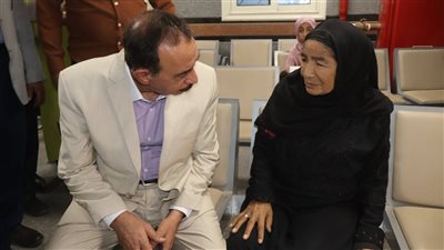 محافظ سوهاج يوجه برفع مستوى الخدمات الطبية بمستشفى ساقلتة المركزي 