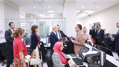 مرصد الأزهر يبحث مع مستشار رئيس رومانيا جهود مكافحة التطرف وبناء السلام