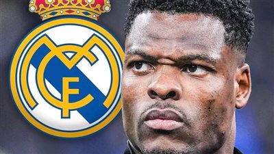 ريال مدريد يفتح مفاوضات مباشرة لضم دينزل دومفريس.. والشرط الجزائي يُسهل الصفقة