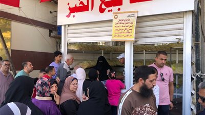 محافظ الدقهلية يتفقد منافذ بيع الخبز المدعم بالمنصورة: