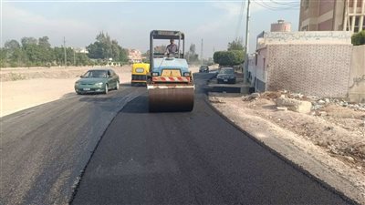 رصف طريق سيد بحر بالبحيرة لدعم شبكة الطرق 