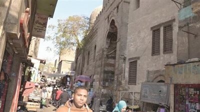محلات المناطق الأثرية بين «أكل العيش» والحفاظ على الآثار