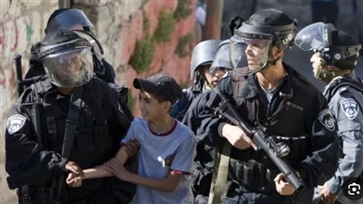 الاحتلال يعتقل طفلين فلسطينيين جنوب جنين 
