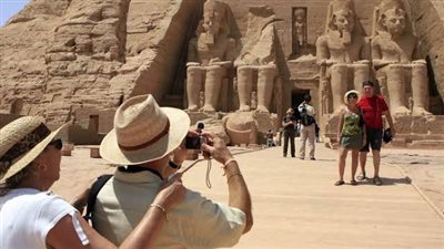 الصحف الأيرلندية تسلط الضوء على تنوع المقصد السياحي المصري وتؤكد مكانته كوجهة عالمية متكاملة