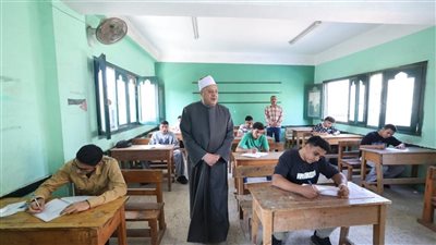 82 ألف طالب بالقسم الأدبي بالثانوية الأزهرية يؤدون امتحاني القرآن والحديث