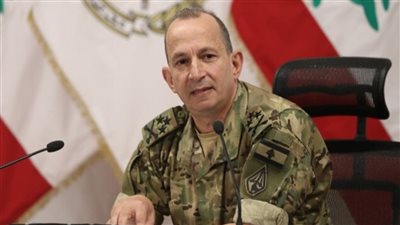 قائد الجيش اللبناني يغادر إلى باكستان
