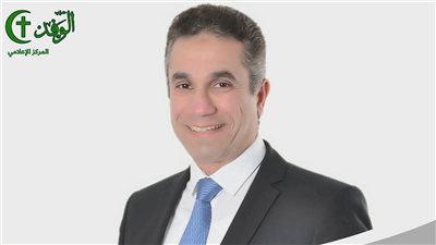 العميد محمد سمير مساعد رئيس الوفد: ظاهرة تشبه المطربين بالنساء تخدم أجندة أعداء الوطن