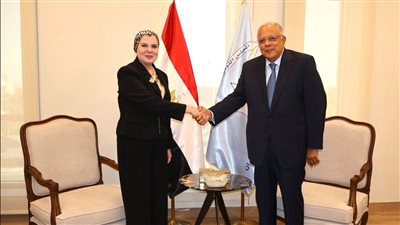 عاجل.. تطوير منظومة الشكاوى على طاولة 