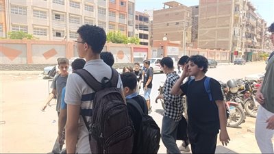 تفاصيل ضبط اكبر جروب للغش الجماعى وضبط ١٥ هاتف محمول باعدادية القليوبية 