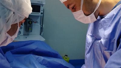 نجاحات طبية متواصلة.. 3 عمليات نوعية بمستشفى شربين تنقذ مرضى من مضاعفات خطيرة