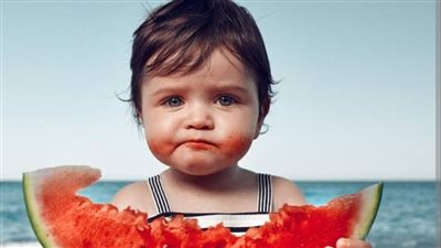 رغم فوائده الصحية.. أضرار الإكثار من تناول البطيخ