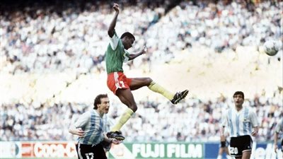 الكاميرون تصنع معجزة سان سيرو.. عندما أسقطت حامل اللقب الأرجنتين في مونديال 1990
