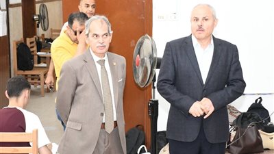 845 طالبًا يؤدون الامتحانات بكلية الزراعة.. وانضباط كامل داخل اللجان