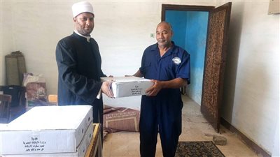 «أوقاف رأس غارب» تُسلم أنصبة صكوك الأضاحي للمستحقين