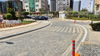 سكان زيزينيا بالتجمع الخامس يستغيثون برئيس الوزراء ووزيرة التنمية المحلية: محاولات لتقسيم الكمبوند تهدد حقوق الملاك 
