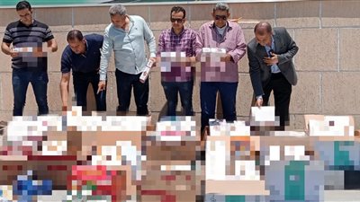 ضبط أكثر من 13 ألف عبوة غذائية غير صالحة للاستهلاك الآدمي بإدكو