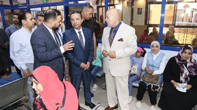   محافظ المنوفية يفتتح عيادات جديدة للتأمين الصحي 