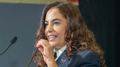 مصرية أول قائدة طائرة في العالم تحصل على تأهيل “Pilot in Command”