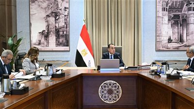 رئيس الوزراء يستعرض المشروعات الخدمية والتنموية في بني سويف