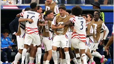 أمريكا تضرب باراجواي بثلاثية في الشوط الأول بكأس العالم