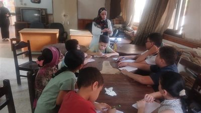  قصر ثقافة أحمد بهاء الدين يختتم العرض المسرحي 