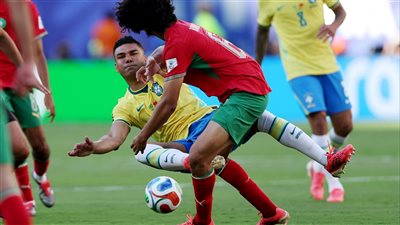 فينيسيوس وصيباري الأعلى تقييماً في قمة البرازيل والمغرب بكأس العالم 